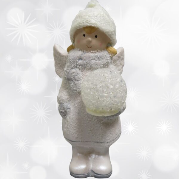 Figurka bożonarodzeniowa aniołek z podświetlaną kulą 20 cm